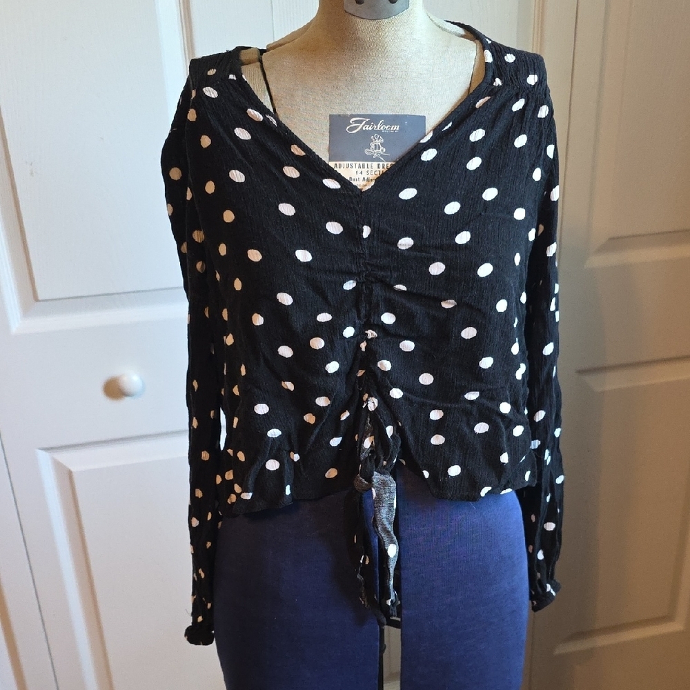 JustFab Blouse Black & White Polka Dots Front Synched Tie Size Medium